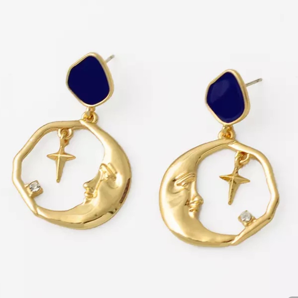 I’m Over The Moon For You Earrings - Picture 2 of 3